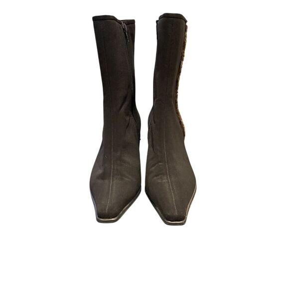 Stuart Weitzman Women's Black Suede Ankle Boots Size 8.5 Zip Closure - Picture 3 of 12